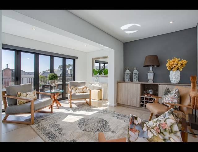 3 BEDROOM FREEHOLD FOR SALE IN KLEINE PARYS 2